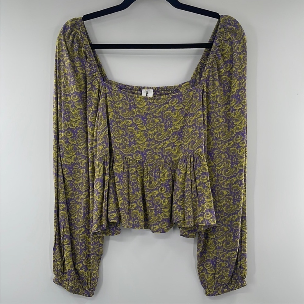 NWOT Abound Green/Purple Smocked  Ruffle flowy Blouse size MED